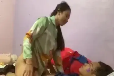 Ngentot Kakak Masih Pakai Baju Tidur